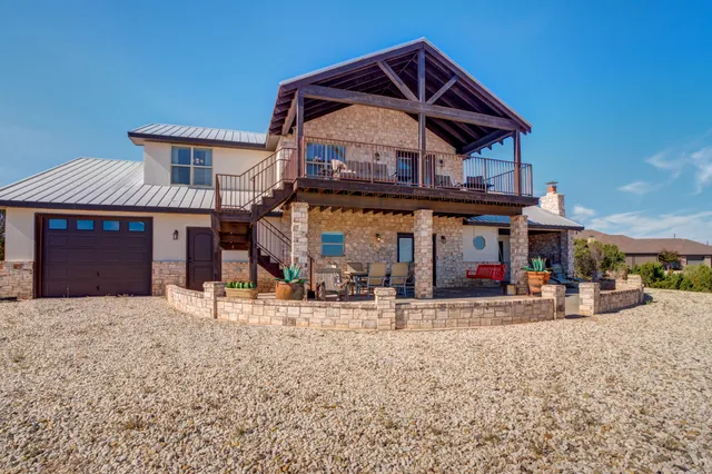 $990,000 | 90 Sierra Vista Drive, Justiceburg, TX 79330