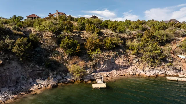 $990,000 | 90 Sierra Vista Drive, Justiceburg, TX 79330