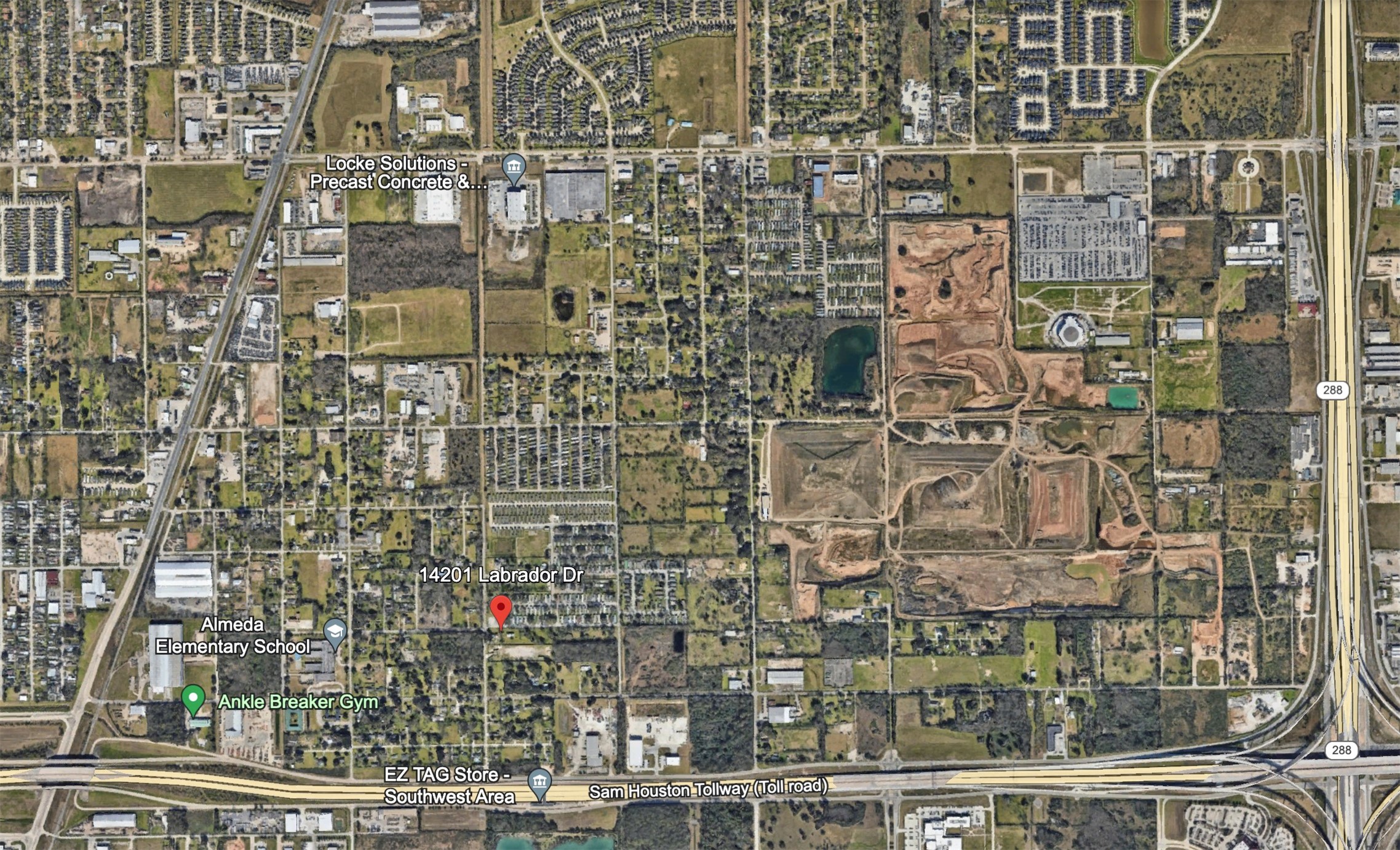 14201 Labrador Drive Houston, TX 77047 - Photo 3 of 11 view of granite bathroom