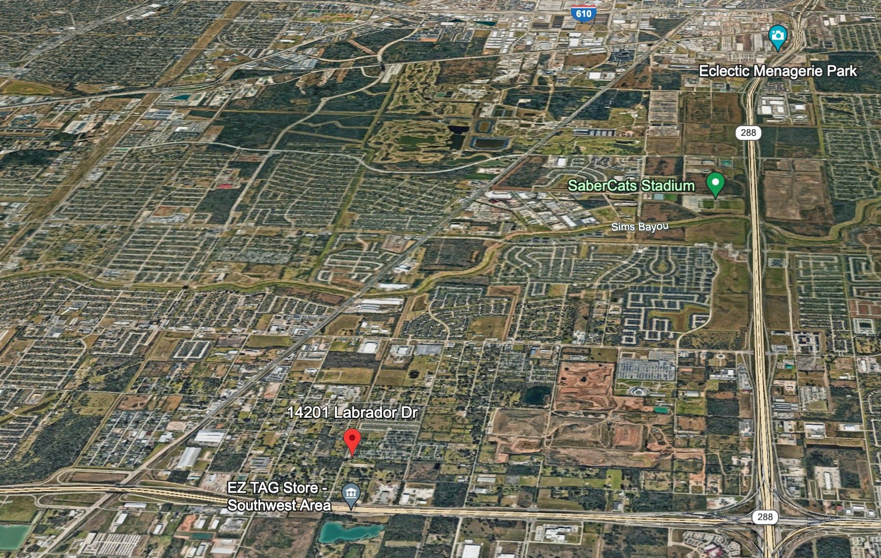 14201 Labrador Drive Houston, TX 77047 - Photo 4 of 11 a bathroom with a shower