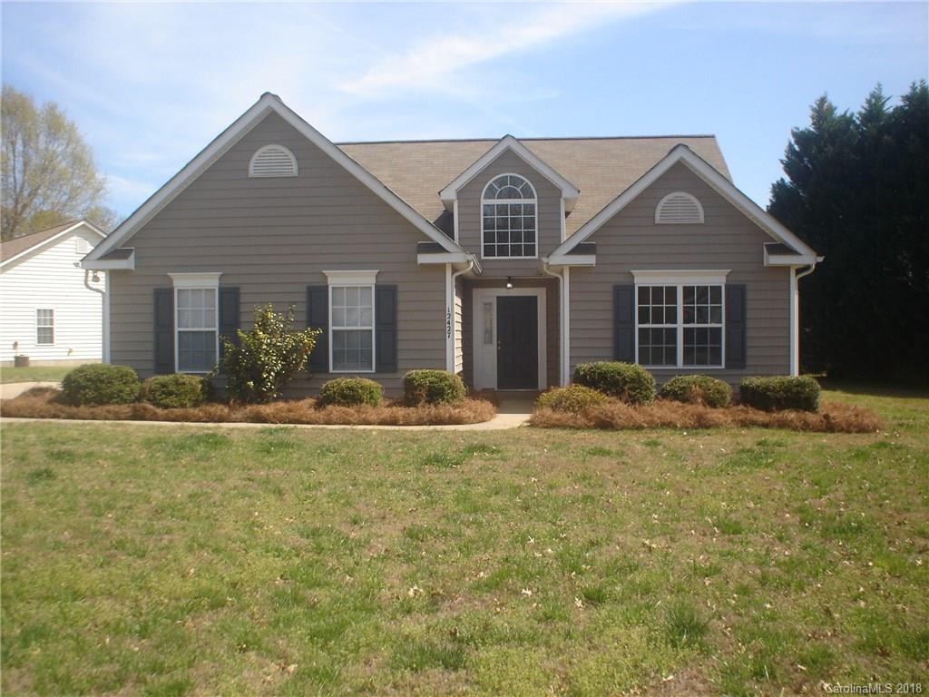 12427 Bravington Road Huntersville, NC 28078 - Photo 1 of 24 Gallery Image 1