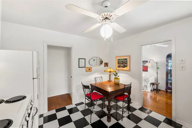 $1,200 | 2114 Saxon Drive, Houston, TX 77018