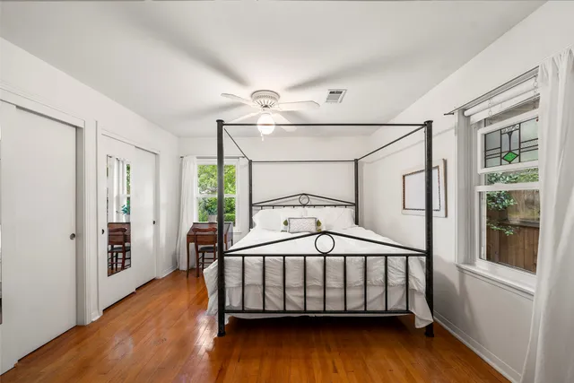 $1,200 | 2114 Saxon Drive, Houston, TX 77018