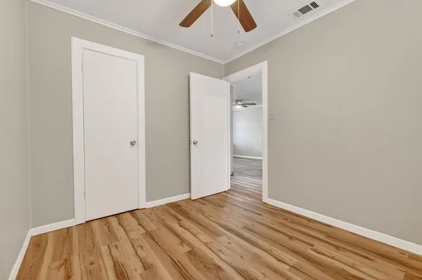 $1,000 | 1200 Northwest 3rd Avenue, Unit 1204, Mineral Wells, TX 76067