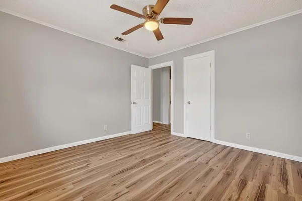 $1,000 | 1200 Northwest 3rd Avenue, Unit 1204, Mineral Wells, TX 76067