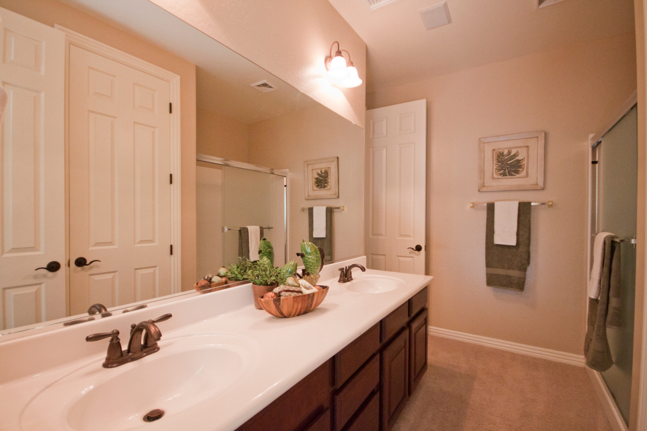 4203 East Reins Road Gilbert, AZ 85297 - Photo 14 of 27 IMG_9472