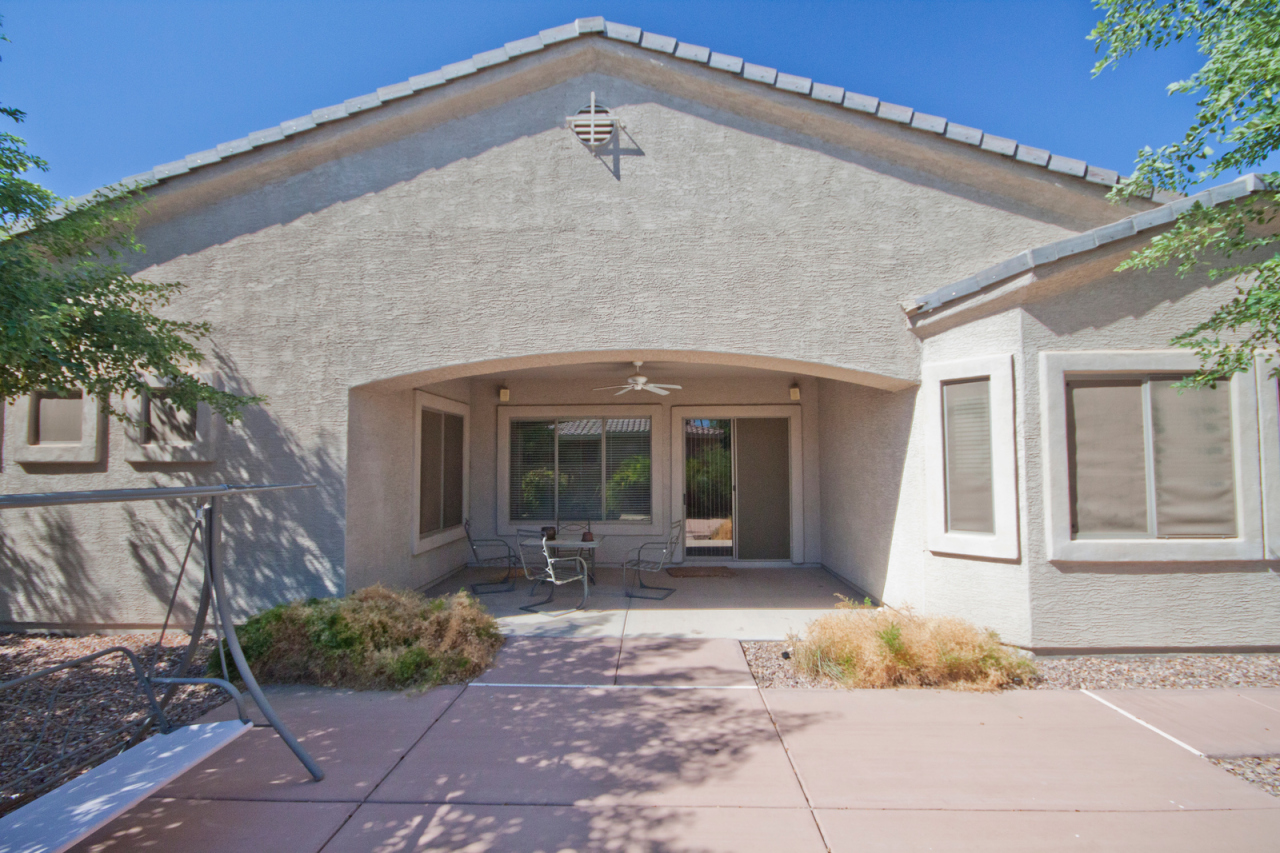 4203 East Reins Road Gilbert, AZ 85297 - Photo 2 of 27 IMG_9483
