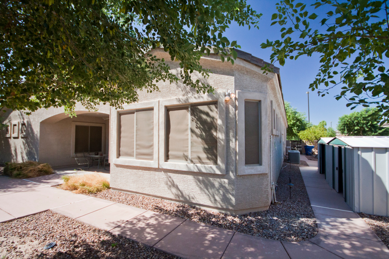 4203 East Reins Road Gilbert, AZ 85297 - Photo 3 of 27 IMG_9480