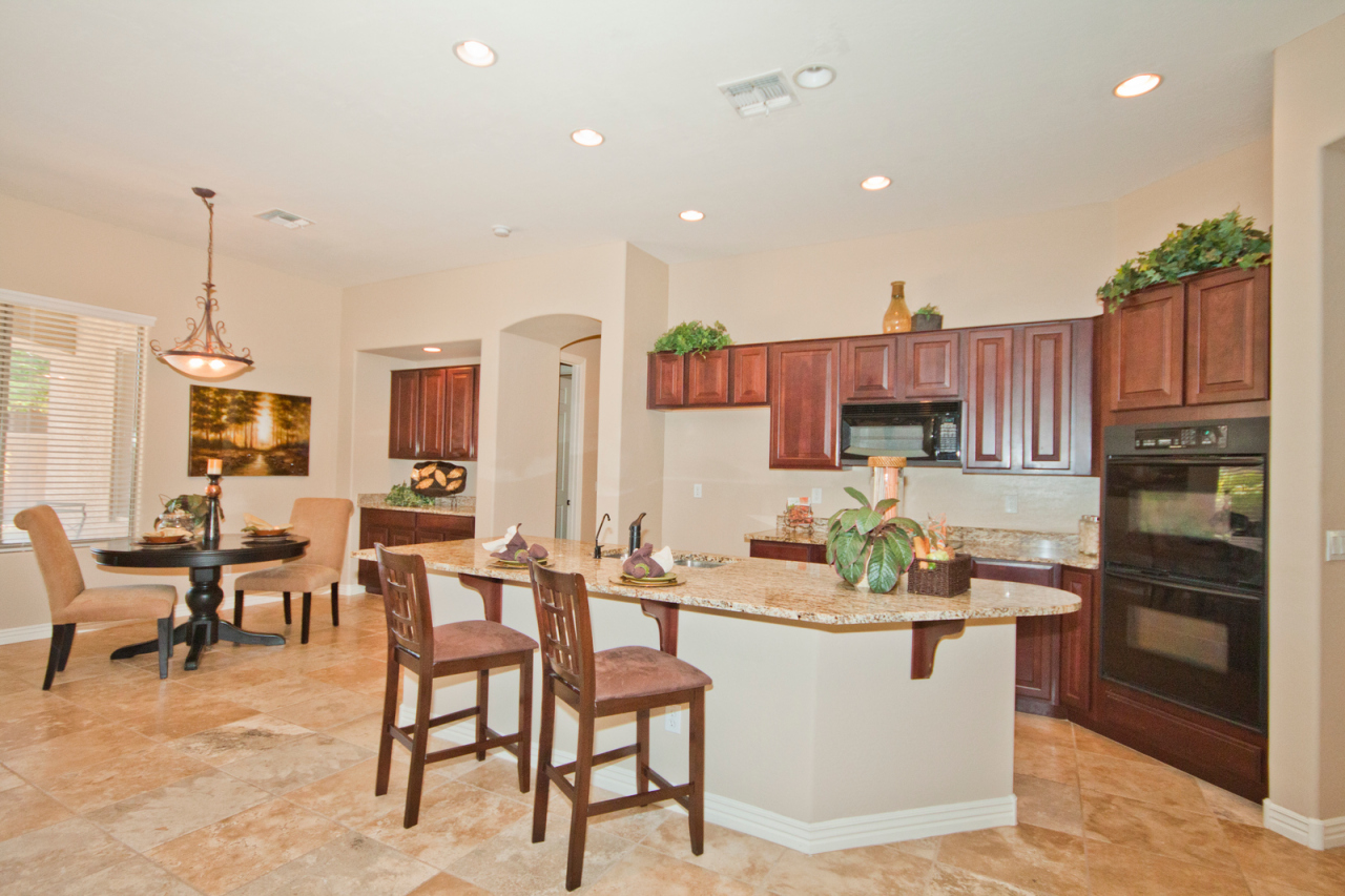 4203 East Reins Road Gilbert, AZ 85297 - Photo 4 of 27 IMG_9464