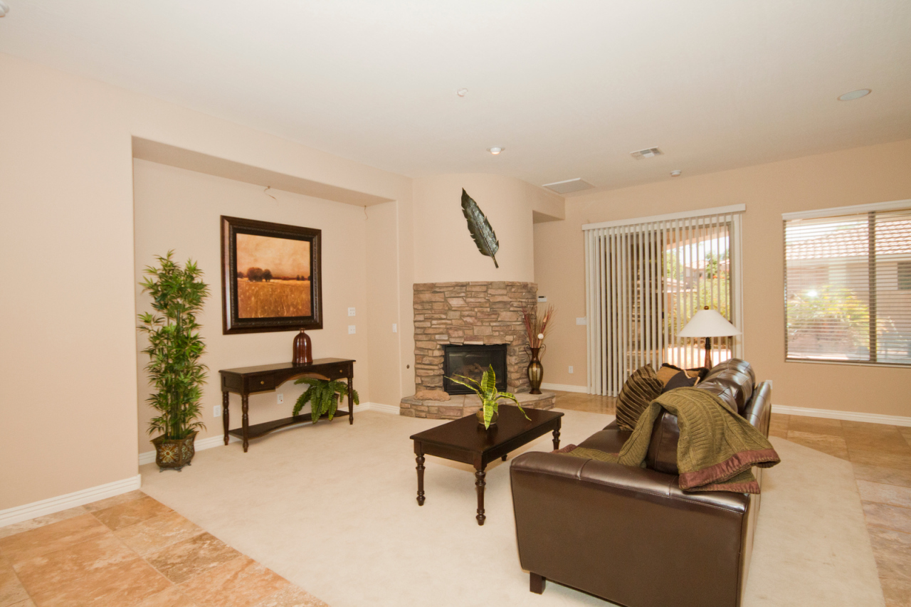 4203 East Reins Road Gilbert, AZ 85297 - Photo 7 of 27 IMG_9451