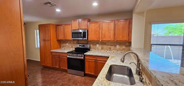 $1,550 | 224 South Cactus Street, Coolidge, AZ 85128