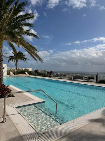 $1,950,000 | 220 Lake Shore Drive, Unit 1210, Lake Park, FL 33403