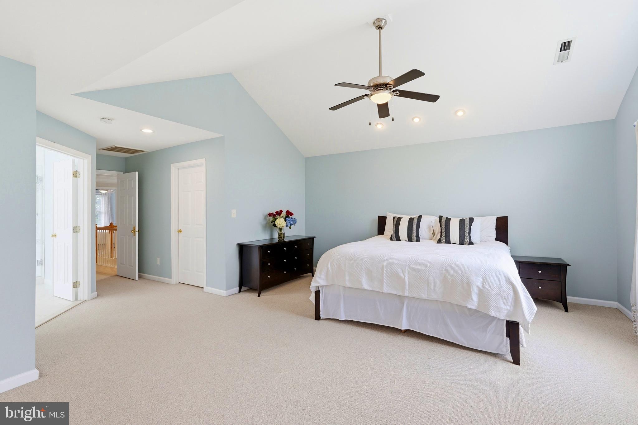 43648 Intrepid Street Chantilly, VA 20152 - Photo 40 of 87