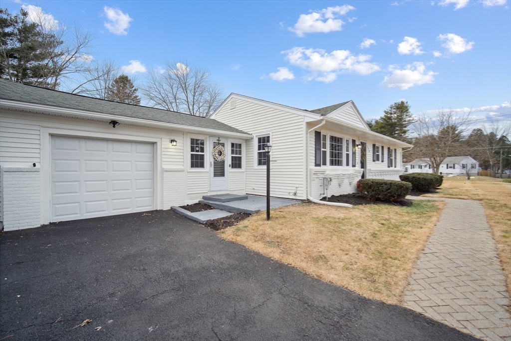 178 Flint Street Springfield, MA 01129 - Photo 24 of 32 Gallery Image 24