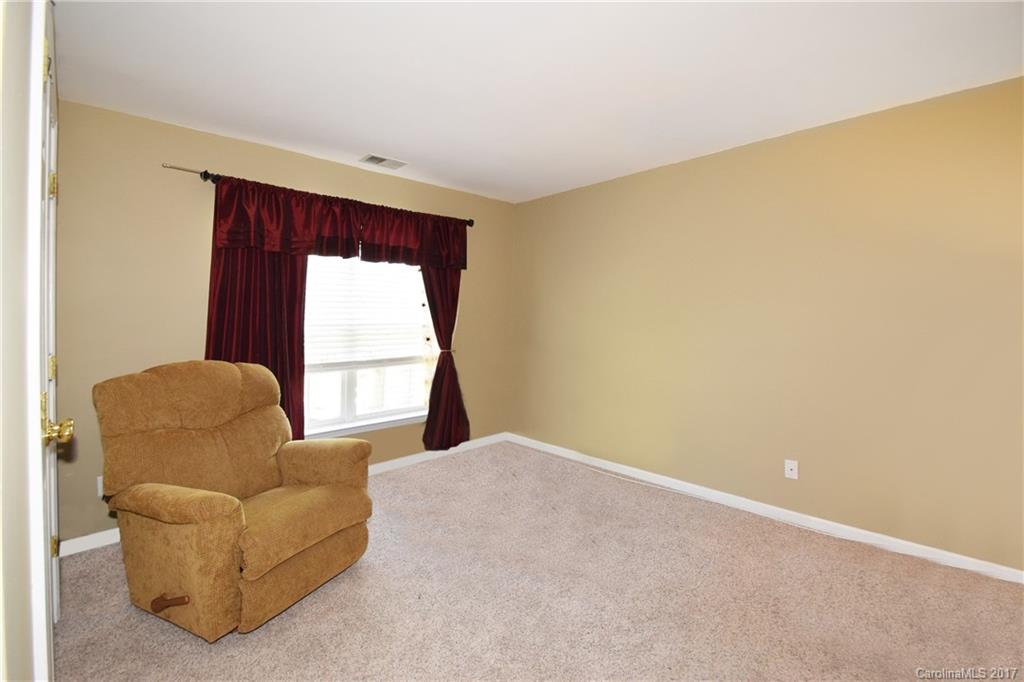 6528 Elfreda Road Charlotte, NC 28270 - Photo 17 of 22