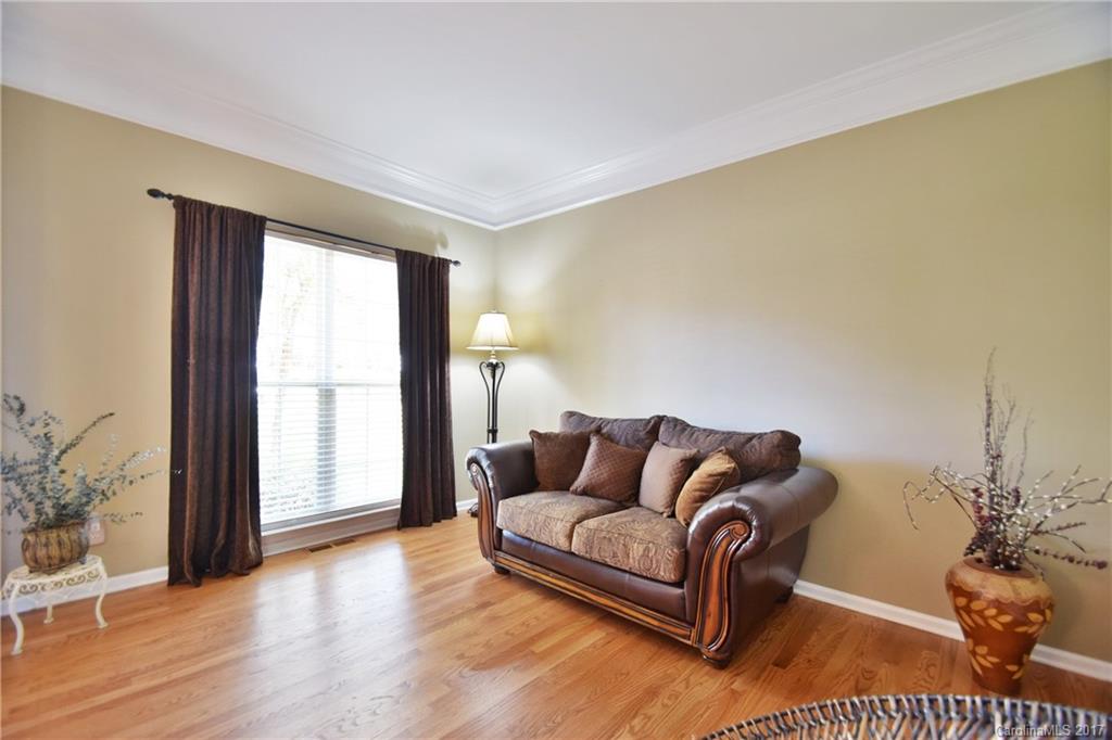 6528 Elfreda Road Charlotte, NC 28270 - Photo 9 of 22