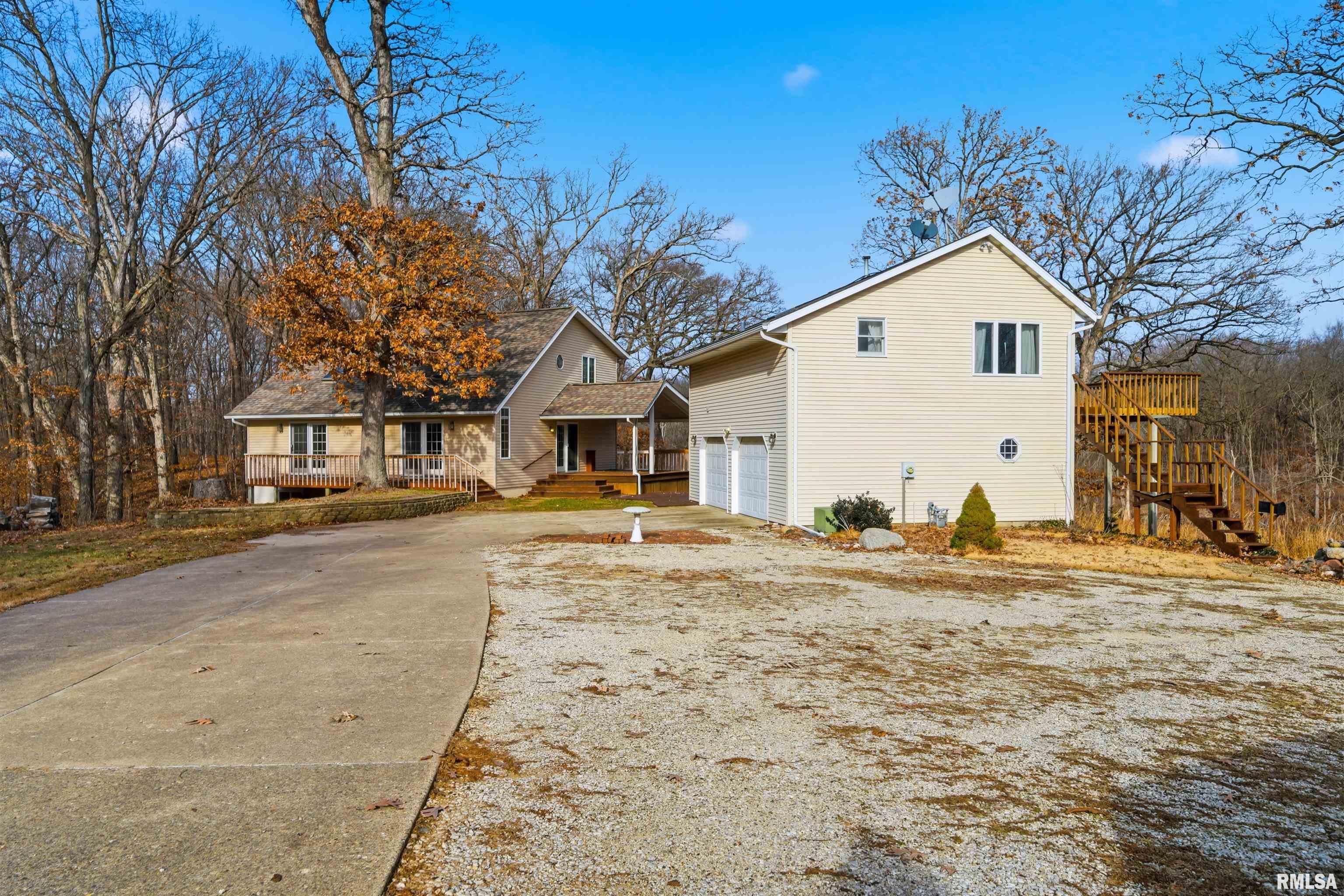 2075 Zion Oaks Road Pekin, IL 61554 - Photo 3 of 71 Gallery Image 3
