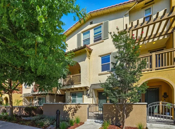 $1,388,000 | 316 North Fair Oaks Avenue, Sunnyvale, CA 94085