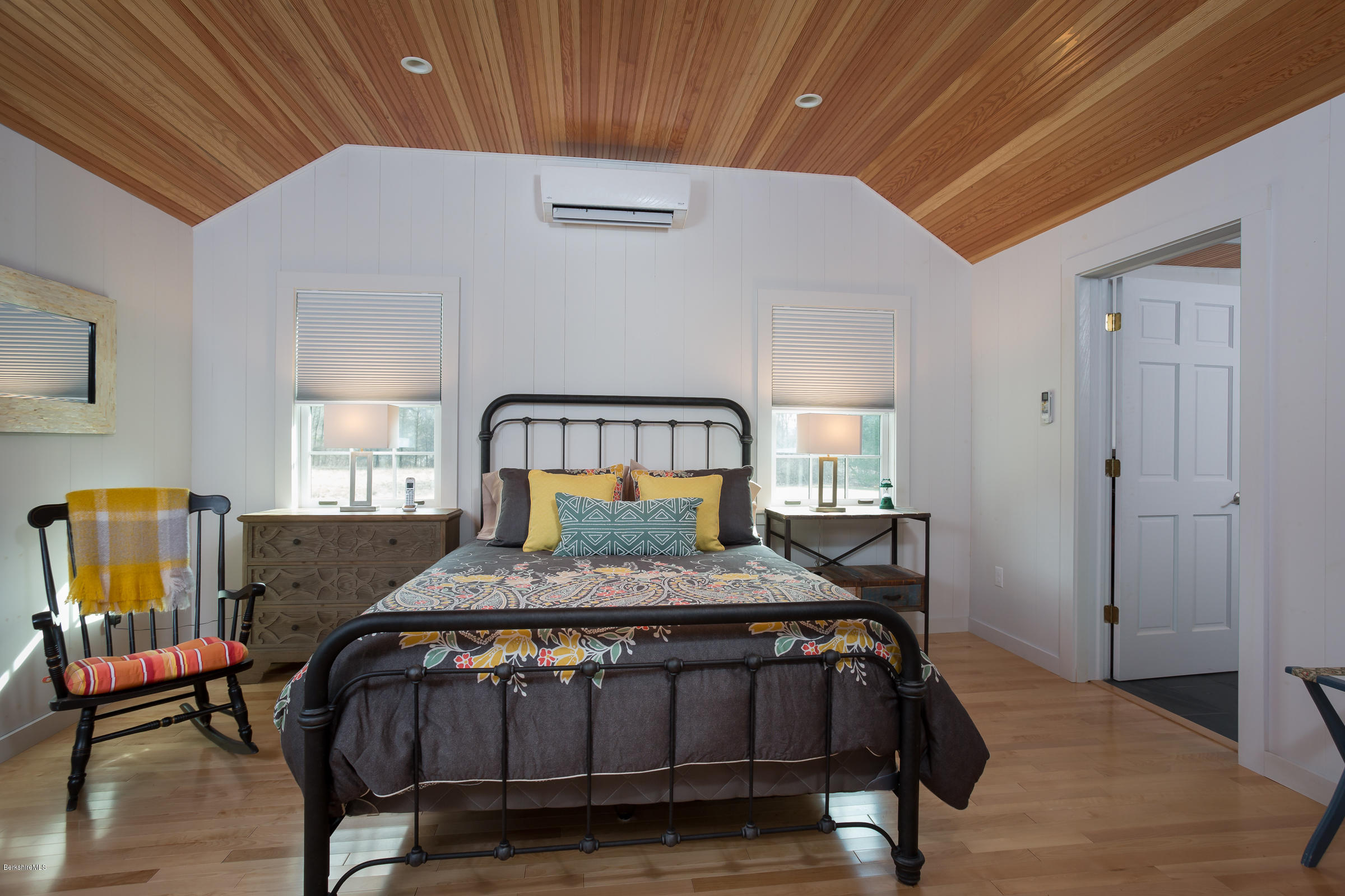 50 E Road Sheffield, MA 01257 - Photo 30 of 41 GUEST HOUSE BEDROOM SUITE