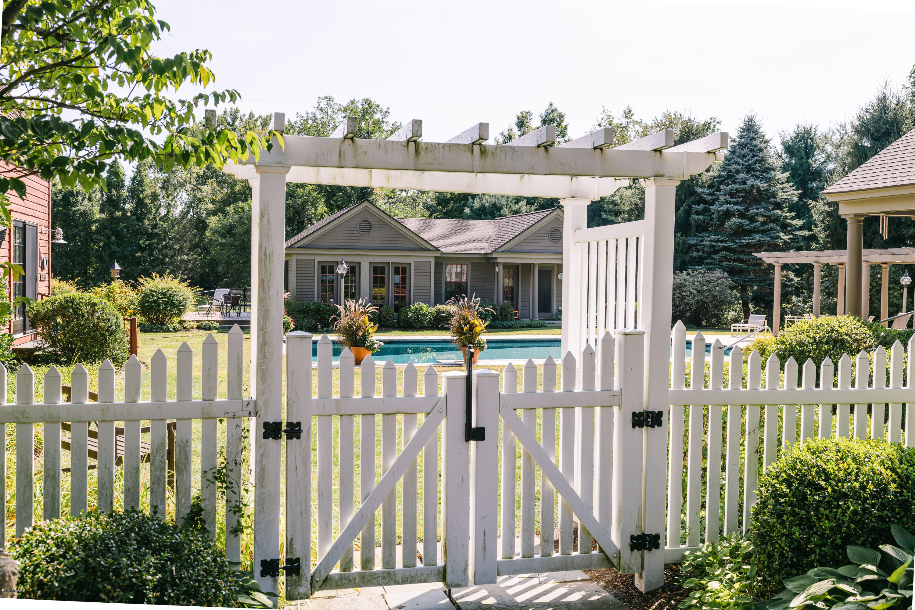 50 E Road Sheffield, MA 01257 - Photo 38 of 41 Courtyard Entry