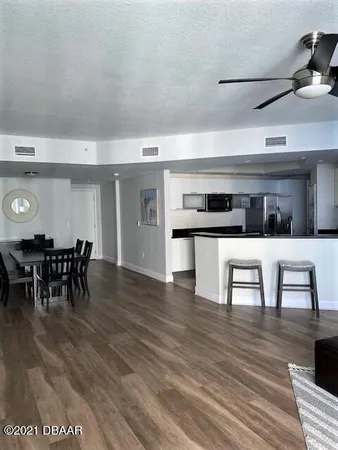 $2,800 | 231 Riverside Drive, Unit 17061, Holly Hill, FL 32117