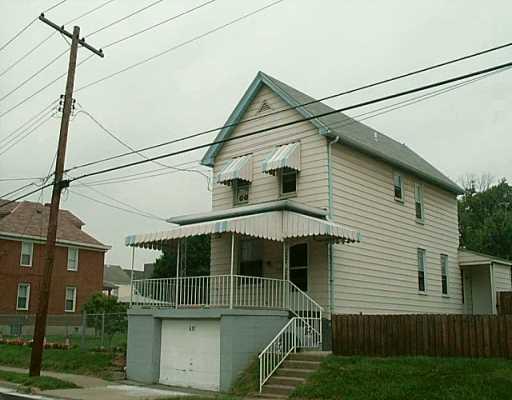 637 Garfield Street Springdale, PA 15144 - Photo 1 of 6 Exterior Front.