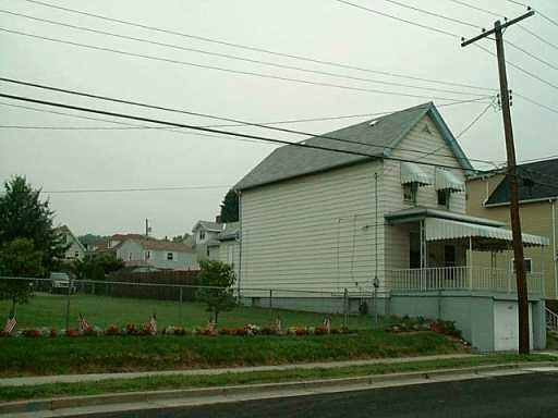 637 Garfield Street Springdale, PA 15144 - Photo 6 of 6 Other.