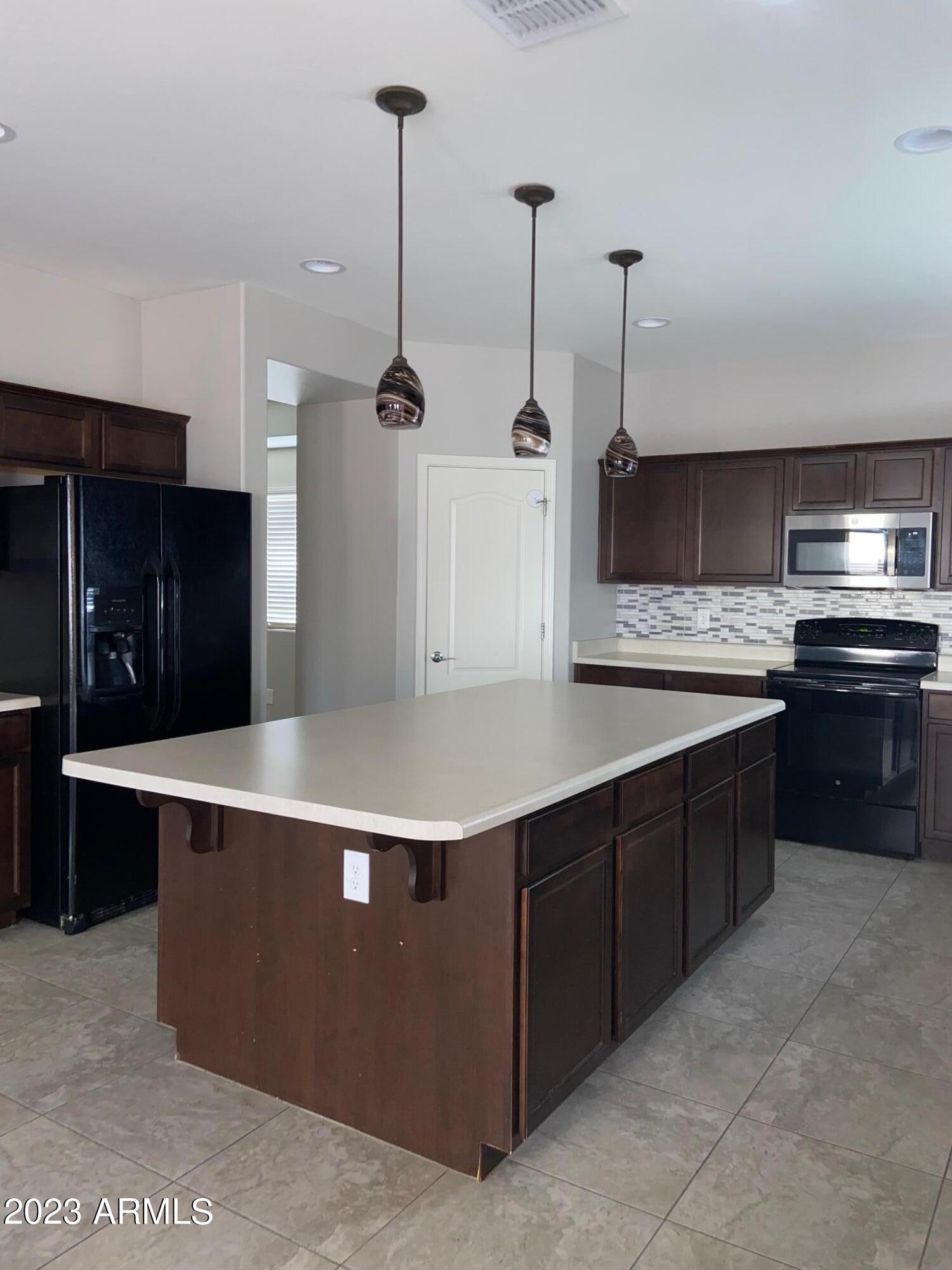 2630 East Gillcrest Road Gilbert, AZ 85298 - Photo 25 of 32