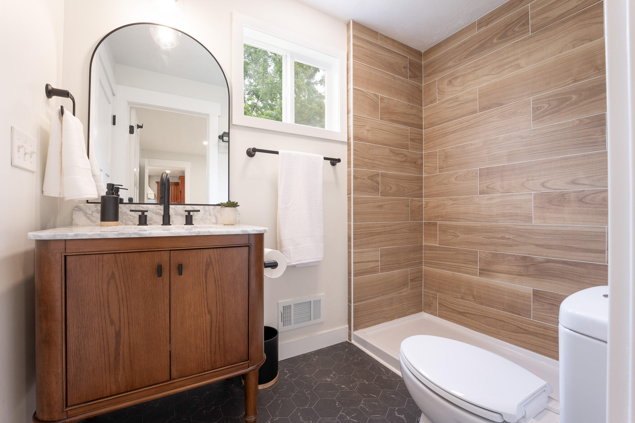 1021 Marsh Road Plainwell, MI 49080 - Photo 12 of 25 DSC00583-Edit