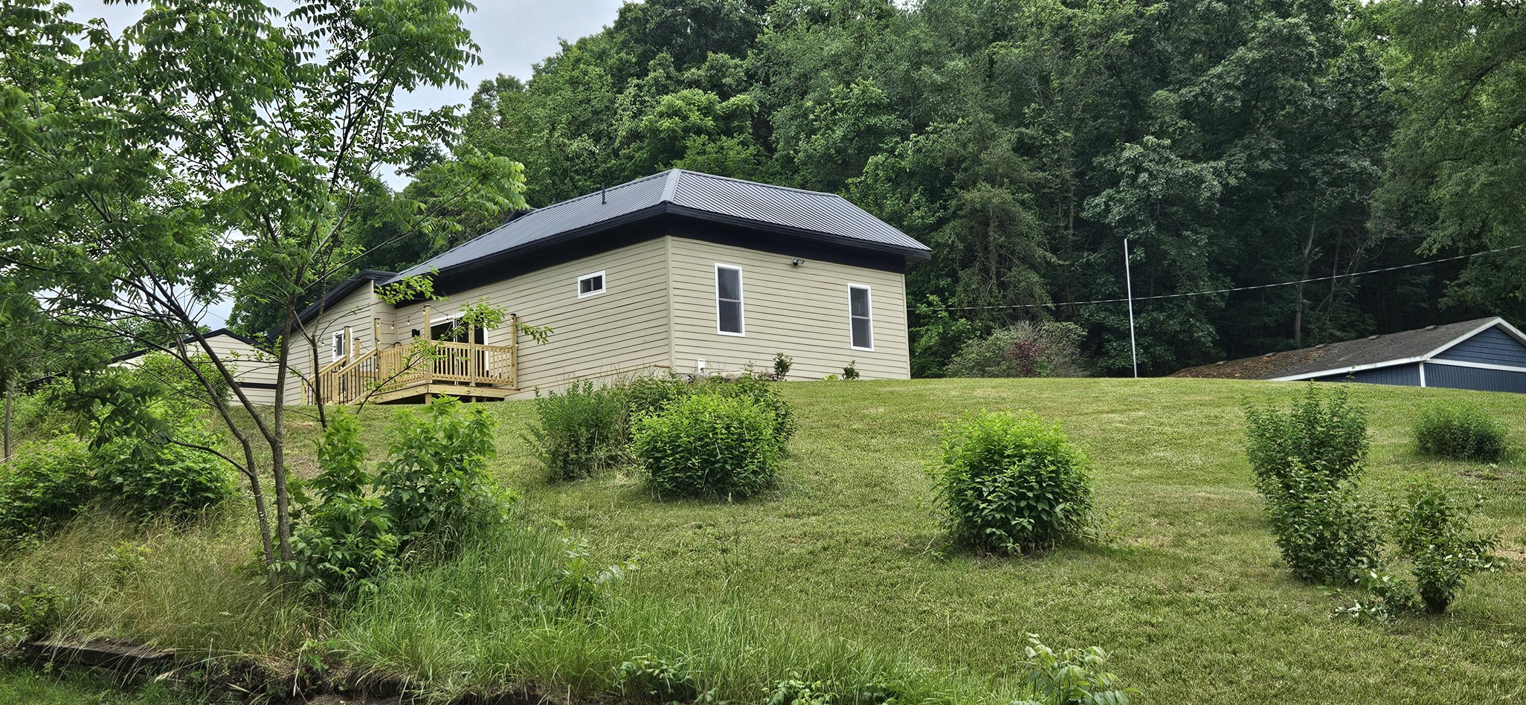 1021 Marsh Road Plainwell, MI 49080 - Photo 24 of 25 1000008598