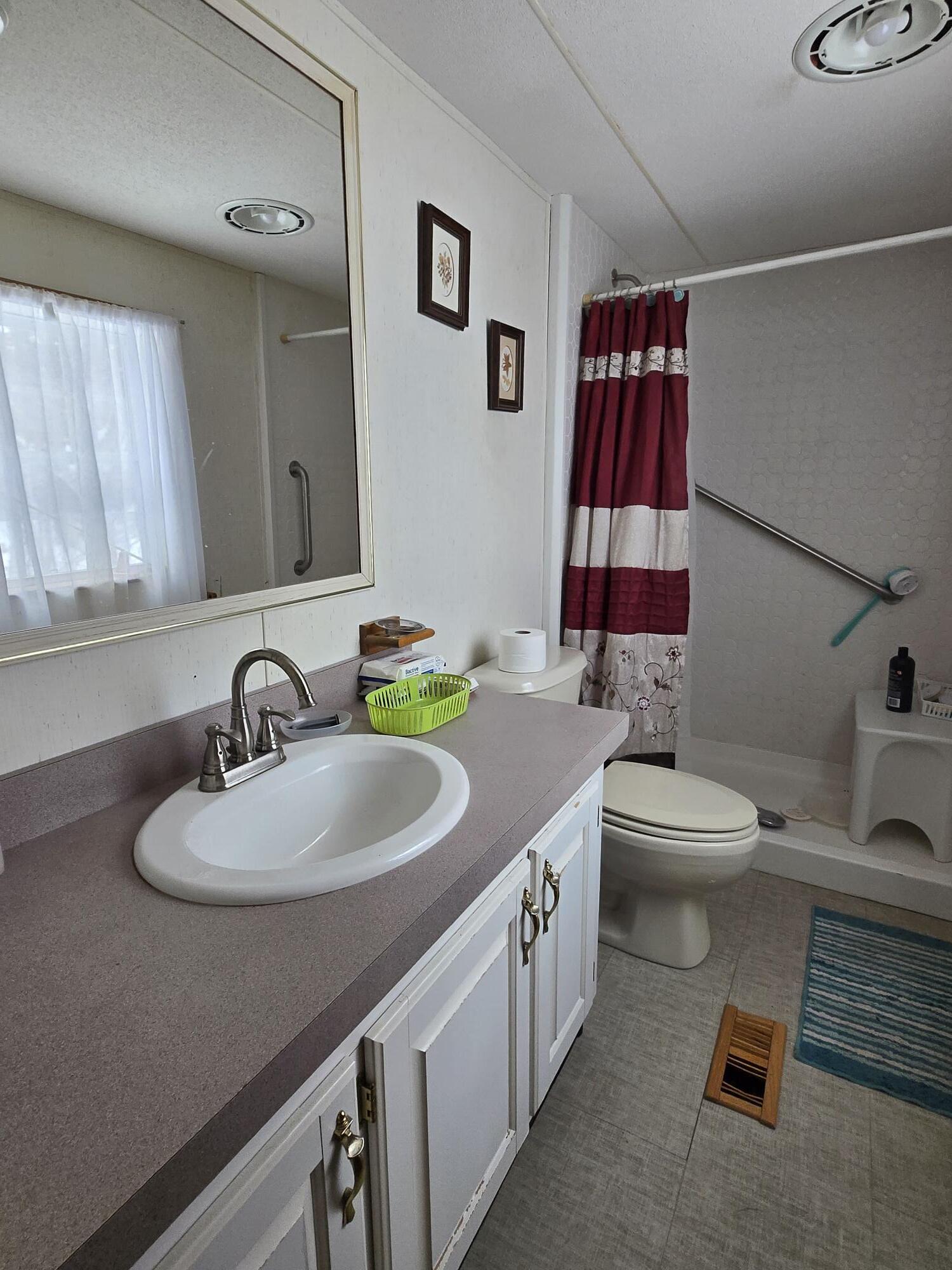 43 Main Street Roxbury, ME 04275 - Photo 13 of 22