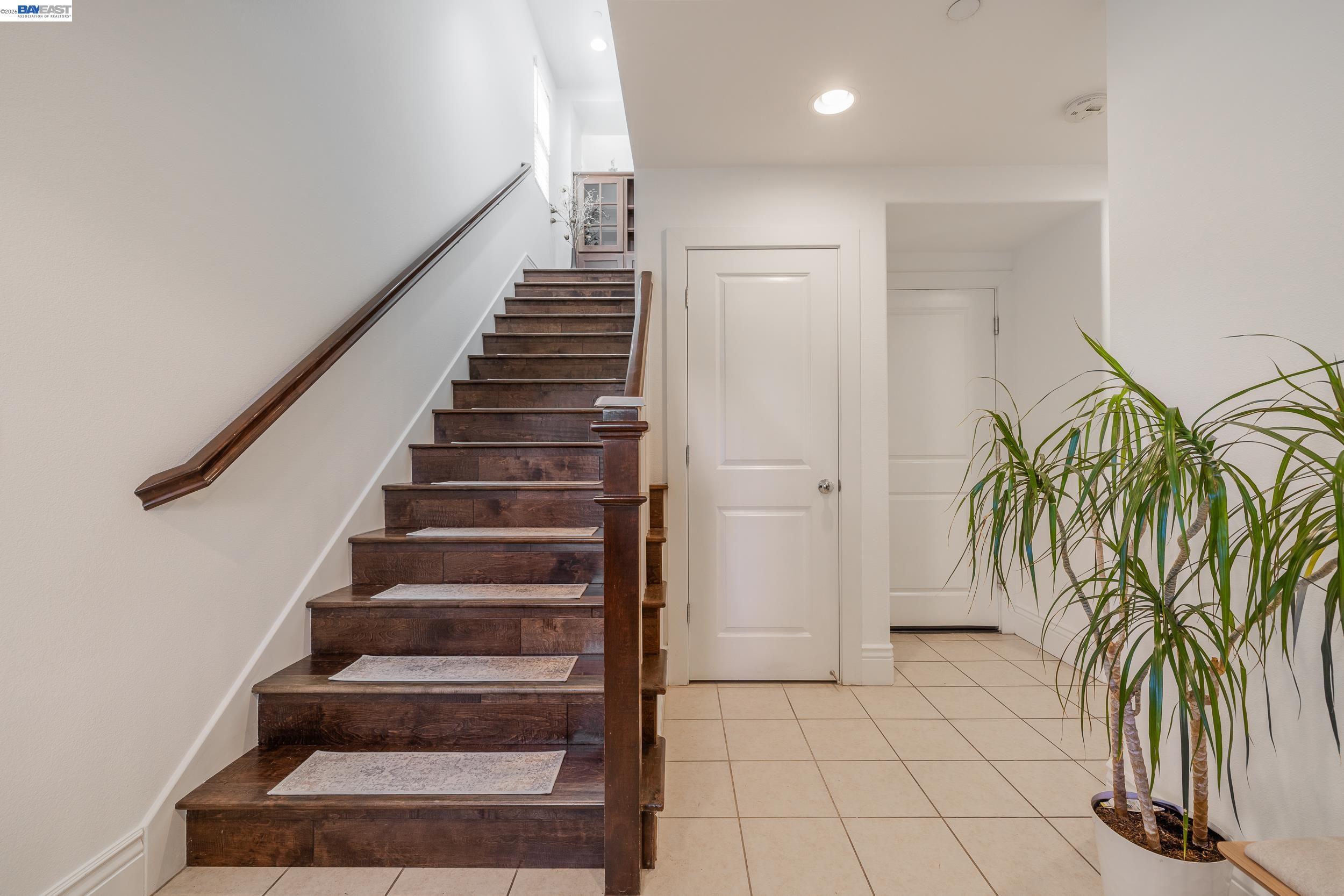 908 Smith Lane Milpitas, CA 95035 - Photo 14 of 38