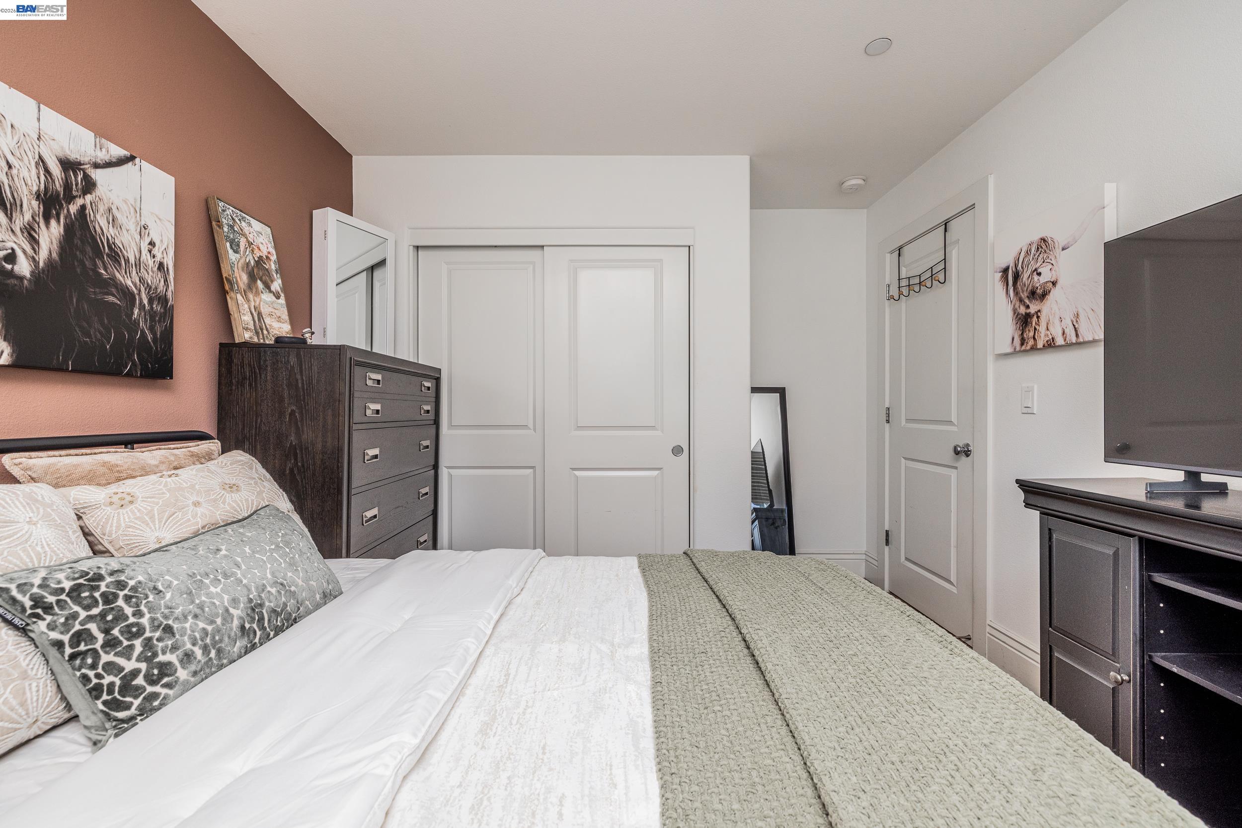 908 Smith Lane Milpitas, CA 95035 - Photo 26 of 38