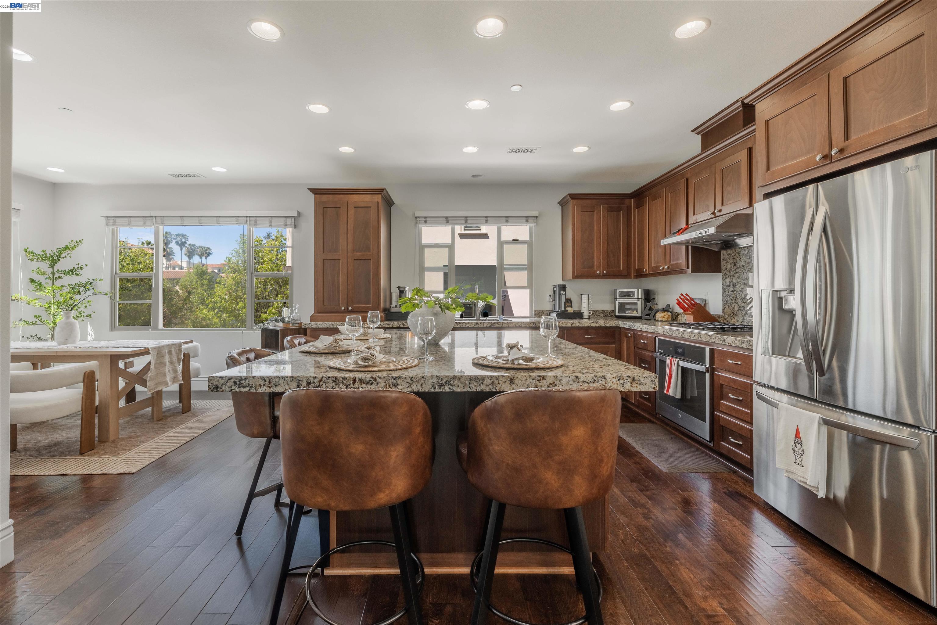 908 Smith Lane Milpitas, CA 95035 - Photo 6 of 38
