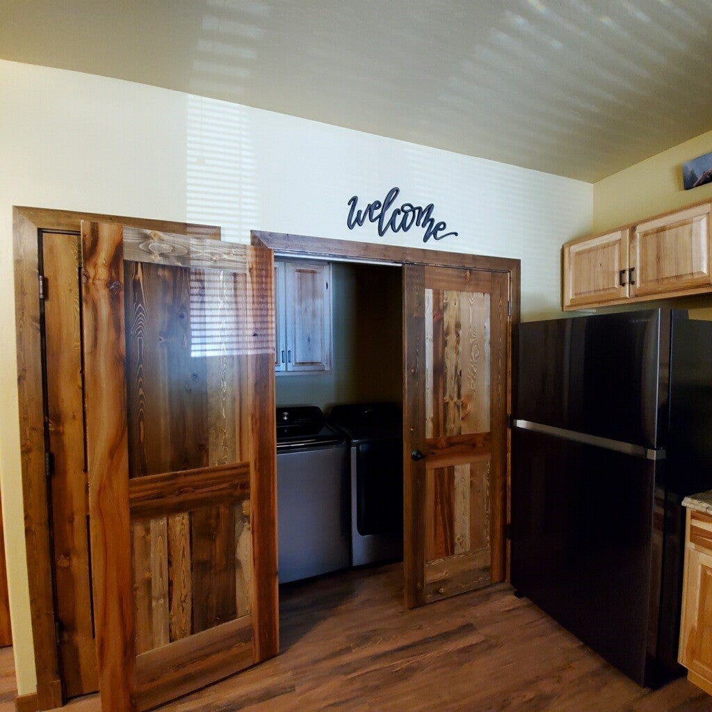 940 McCaffery Road Bigfork, MT 59911 - Photo 63 of 70 Guest Cabin Interior