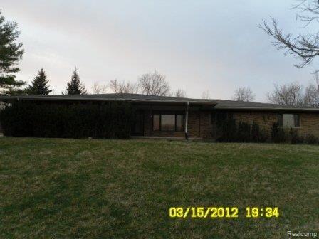1201 East Romeo Road Leonard, MI 48367 - Photo 1 of 15 008.JPG