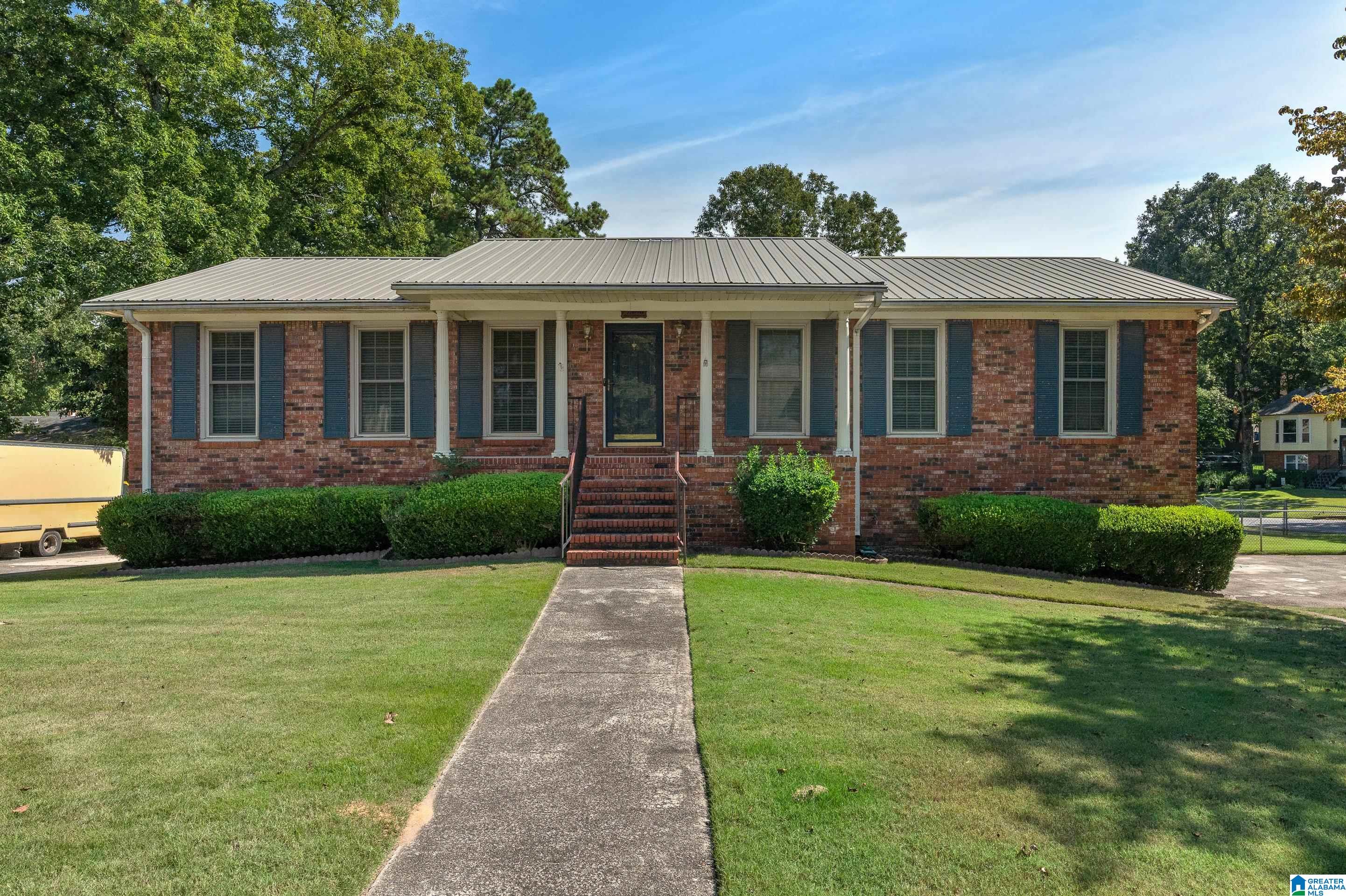 1463 Caribbean Circle Alabaster, AL 35007 - Photo 1 of 32