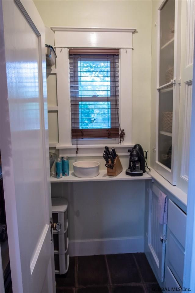 1664 Lenox Road Schenectady, NY 12308 - Photo 19 of 47 Photo 19