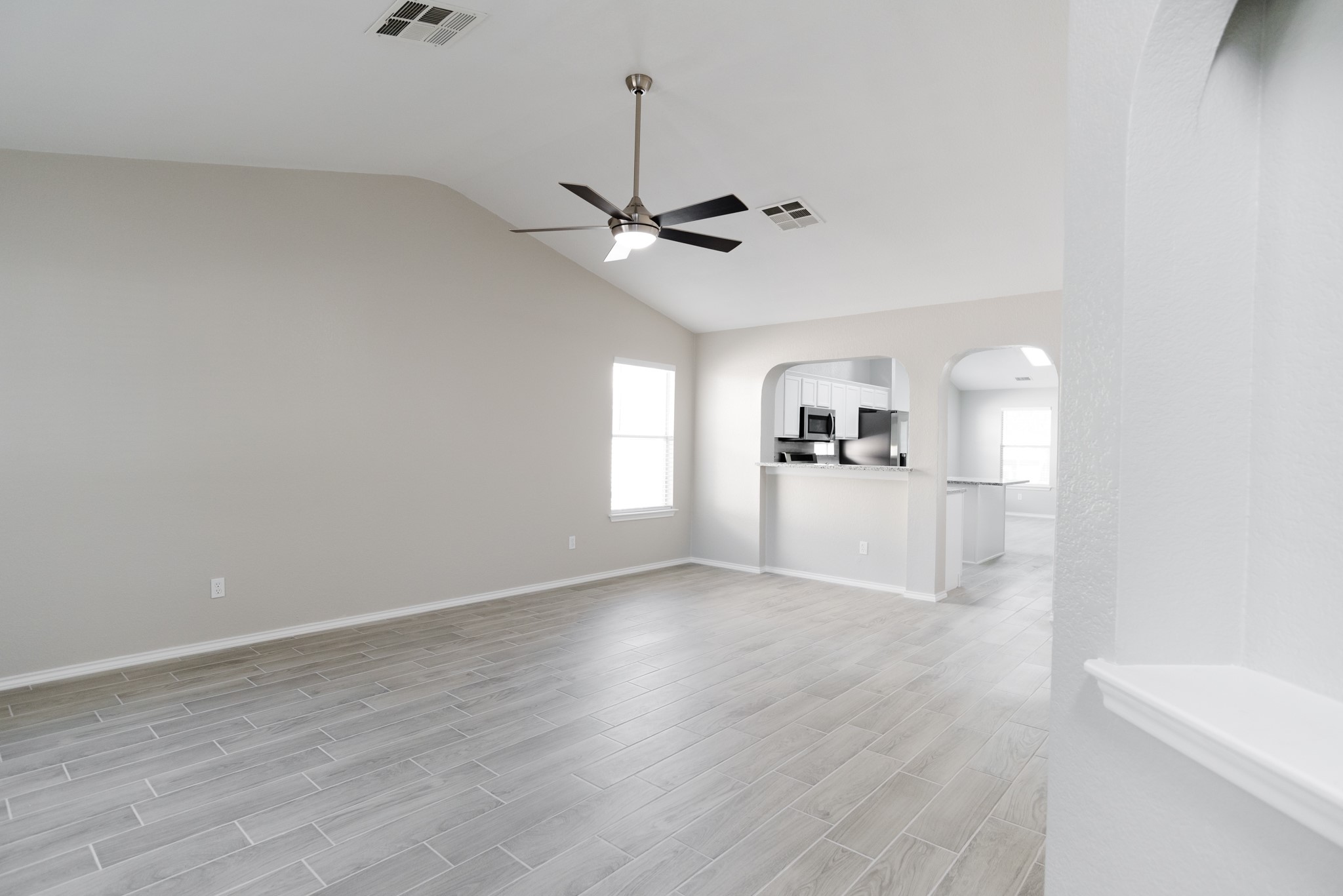 4977 Hartson Kyle, TX 78640 - Photo 5 of 40