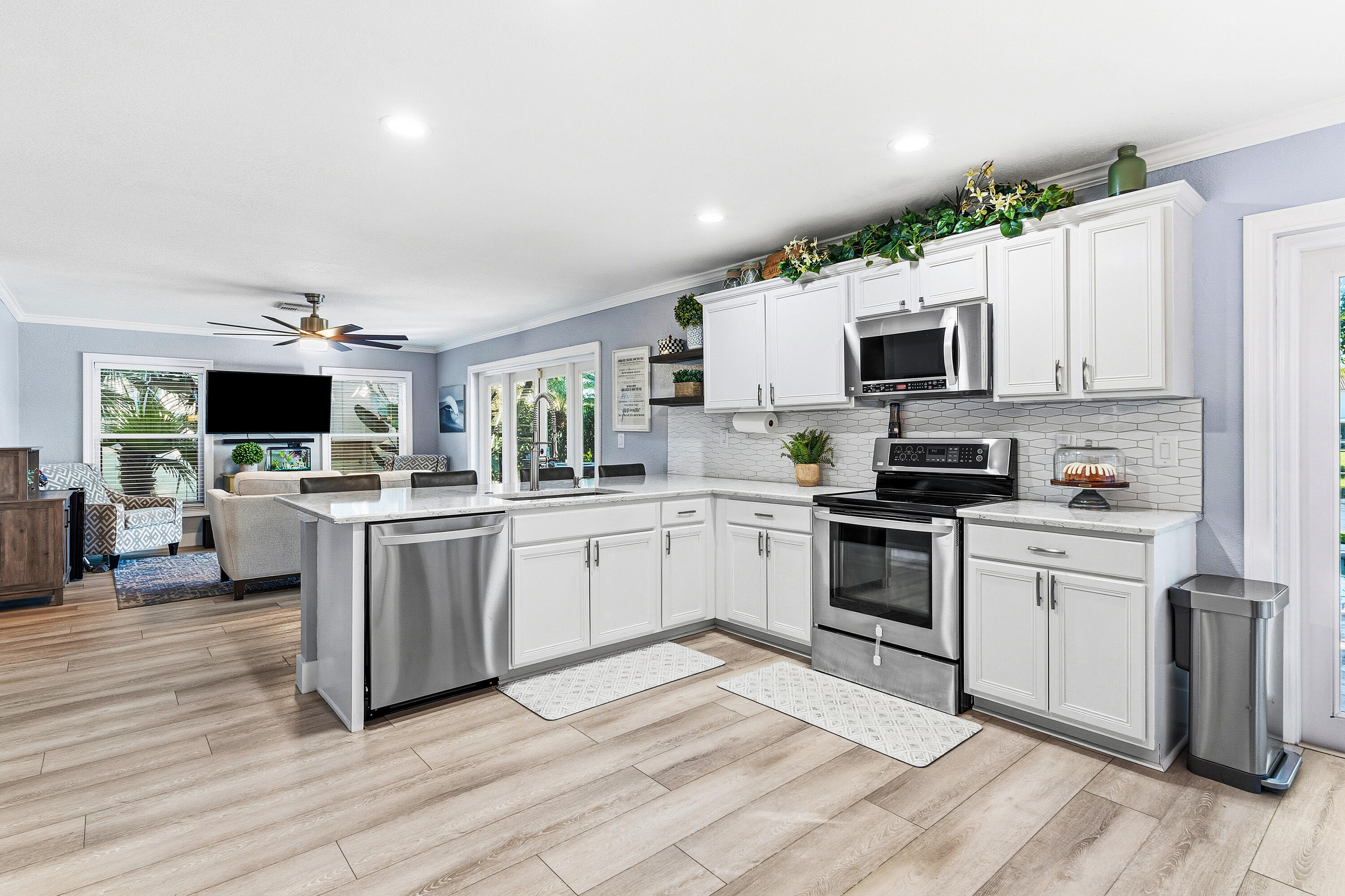 1135 Rialto Drive Boynton Beach, FL 33436 - Photo 6 of 54 009-1135RialtoDrive-BoyntonBeach-FL-3343