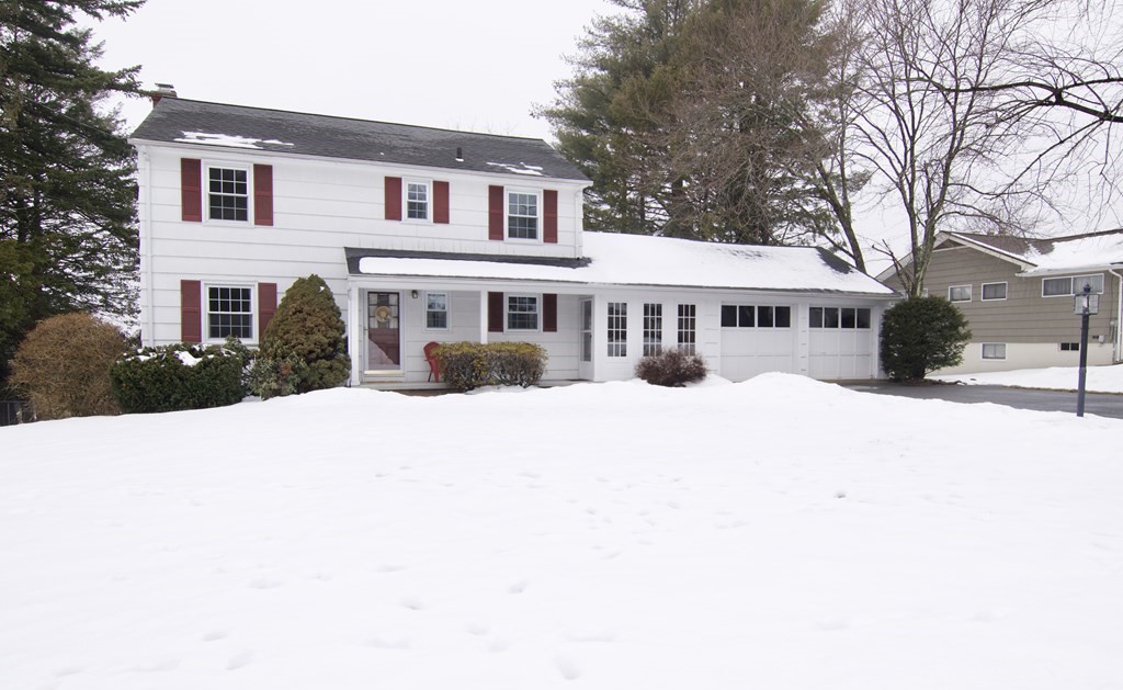 42 Ridge Road East Longmeadow, MA 01028 - Photo 1 of 39 Gallery Image 1