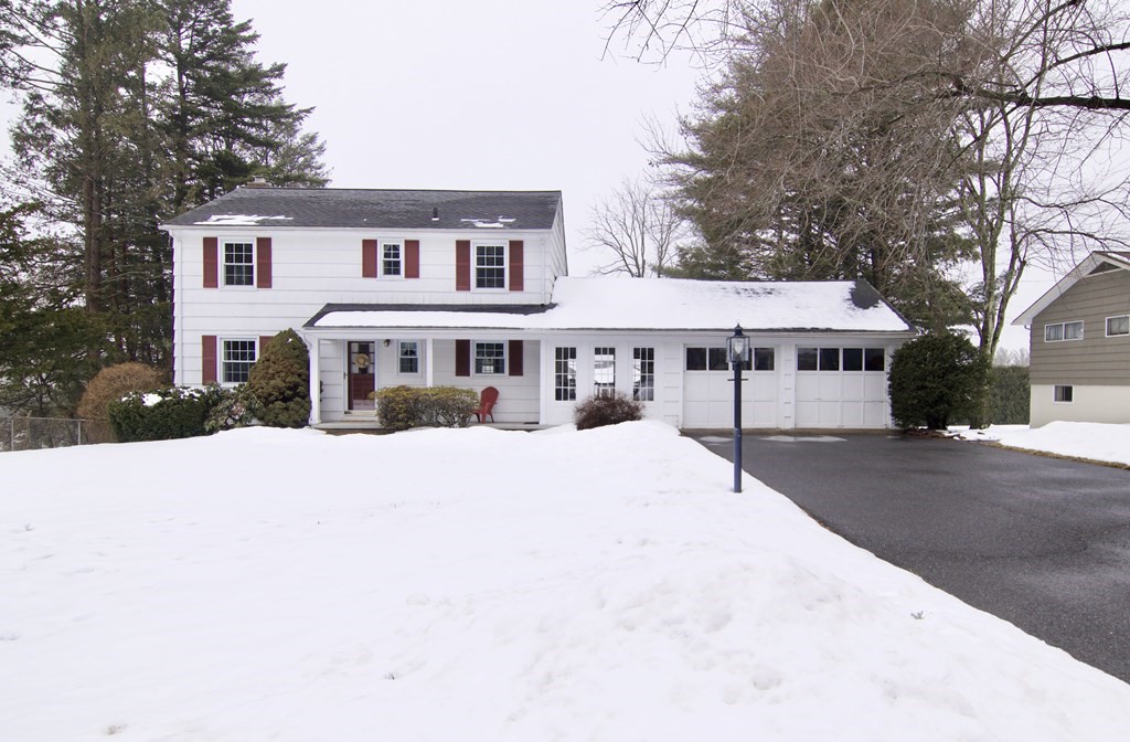 42 Ridge Road East Longmeadow, MA 01028 - Photo 2 of 39 Gallery Image 2