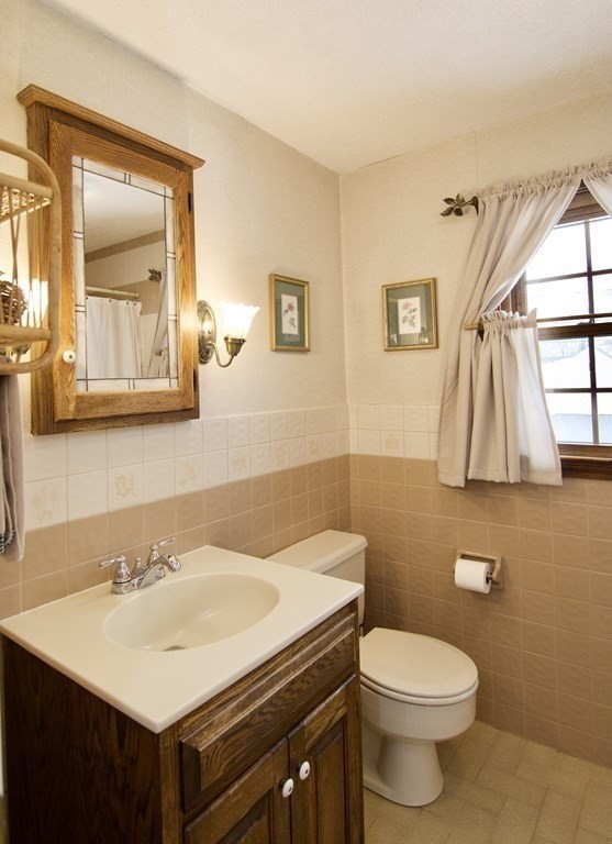42 Ridge Road East Longmeadow, MA 01028 - Photo 33 of 39 Gallery Image 33