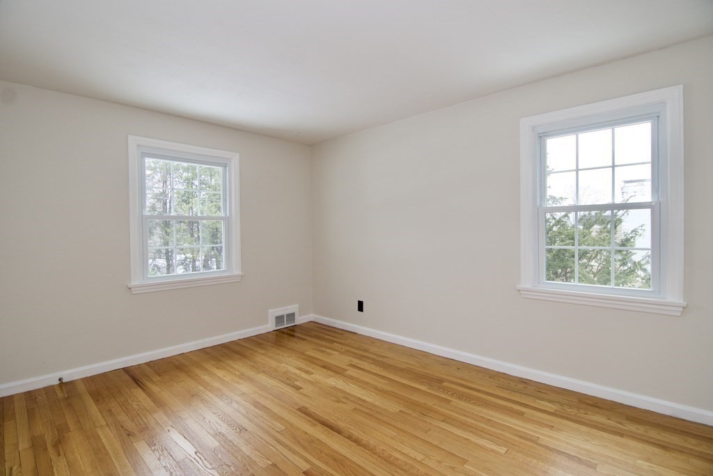 42 Ridge Road East Longmeadow, MA 01028 - Photo 34 of 39 Gallery Image 34