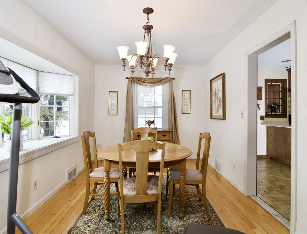42 Ridge Road East Longmeadow, MA 01028 - Photo 10 of 39 Gallery Image 10