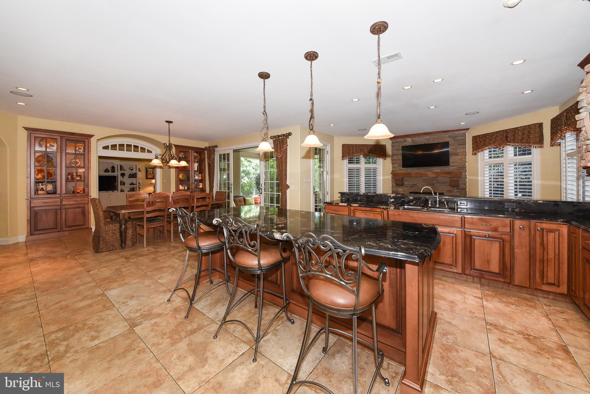 200 Wood Spring Road Gwynedd Valley, PA 19437 - Photo 21 of 71 Kitchen with Huge Island