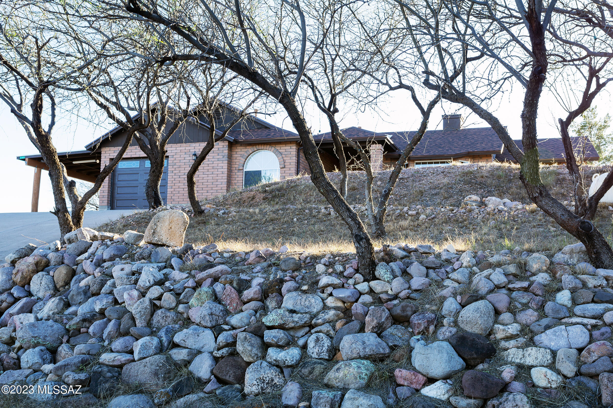 565 Amaranto Court Rio Rico, AZ 85648 - Photo 2 of 46