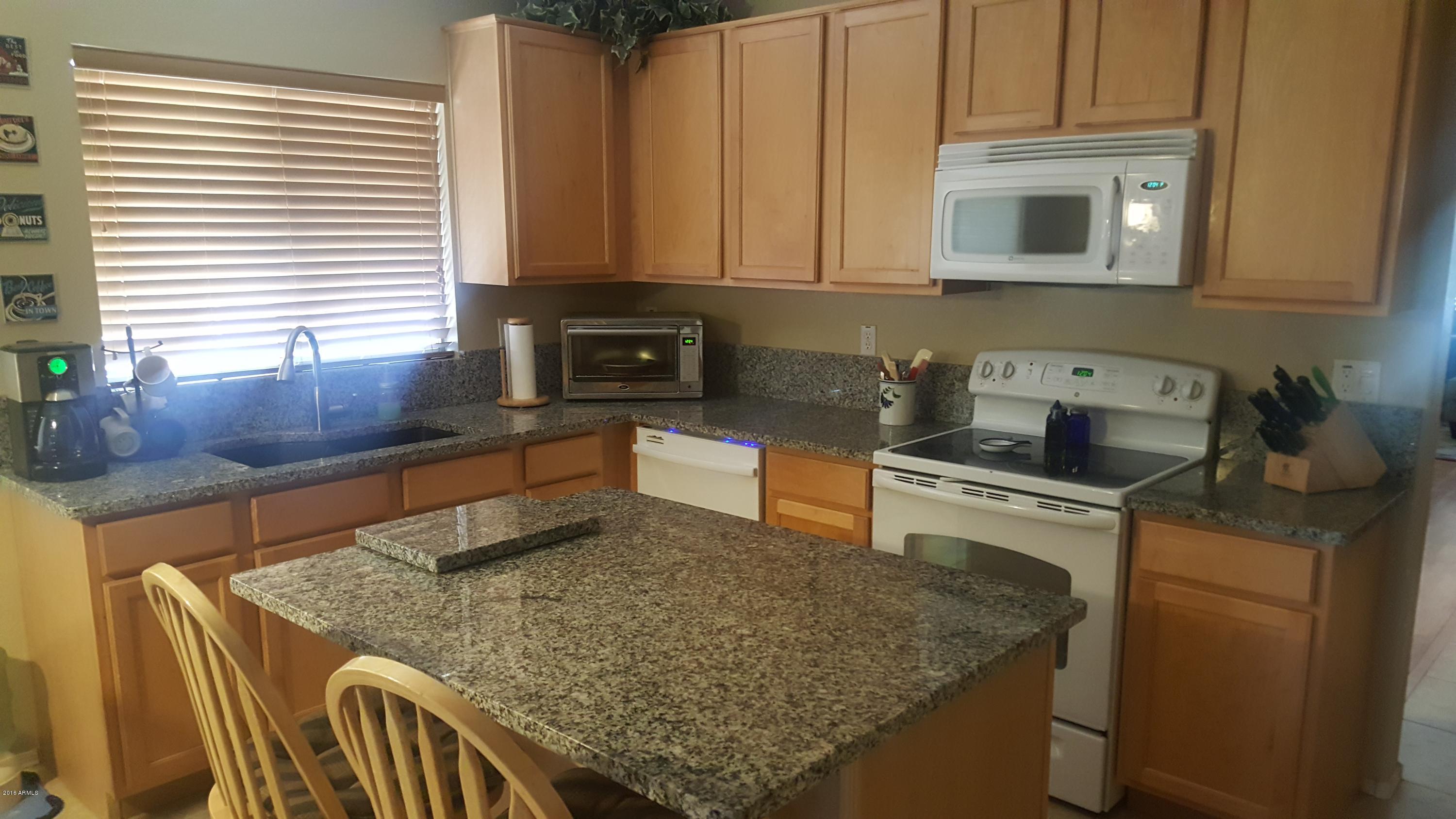 2129 West Carter Road Phoenix, AZ 85041 - Photo 6 of 20 20160603_120607