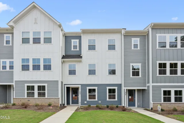 $374,990 | 806 Hyperion Alley, Wake Forest, NC 27587