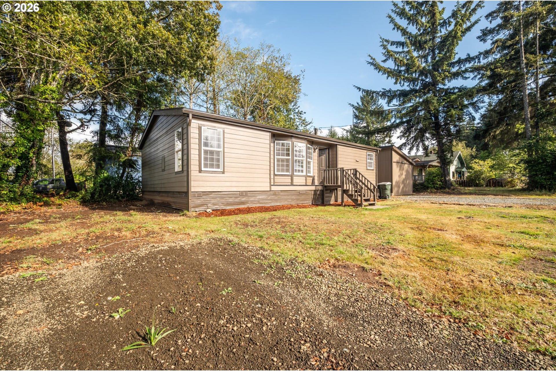 63583 Grand Road Coos Bay, OR 97420 - Photo 23 of 24 Exterior